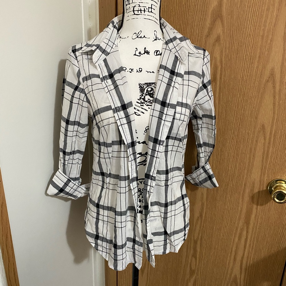 Button down shirt - Picture 6 of 6